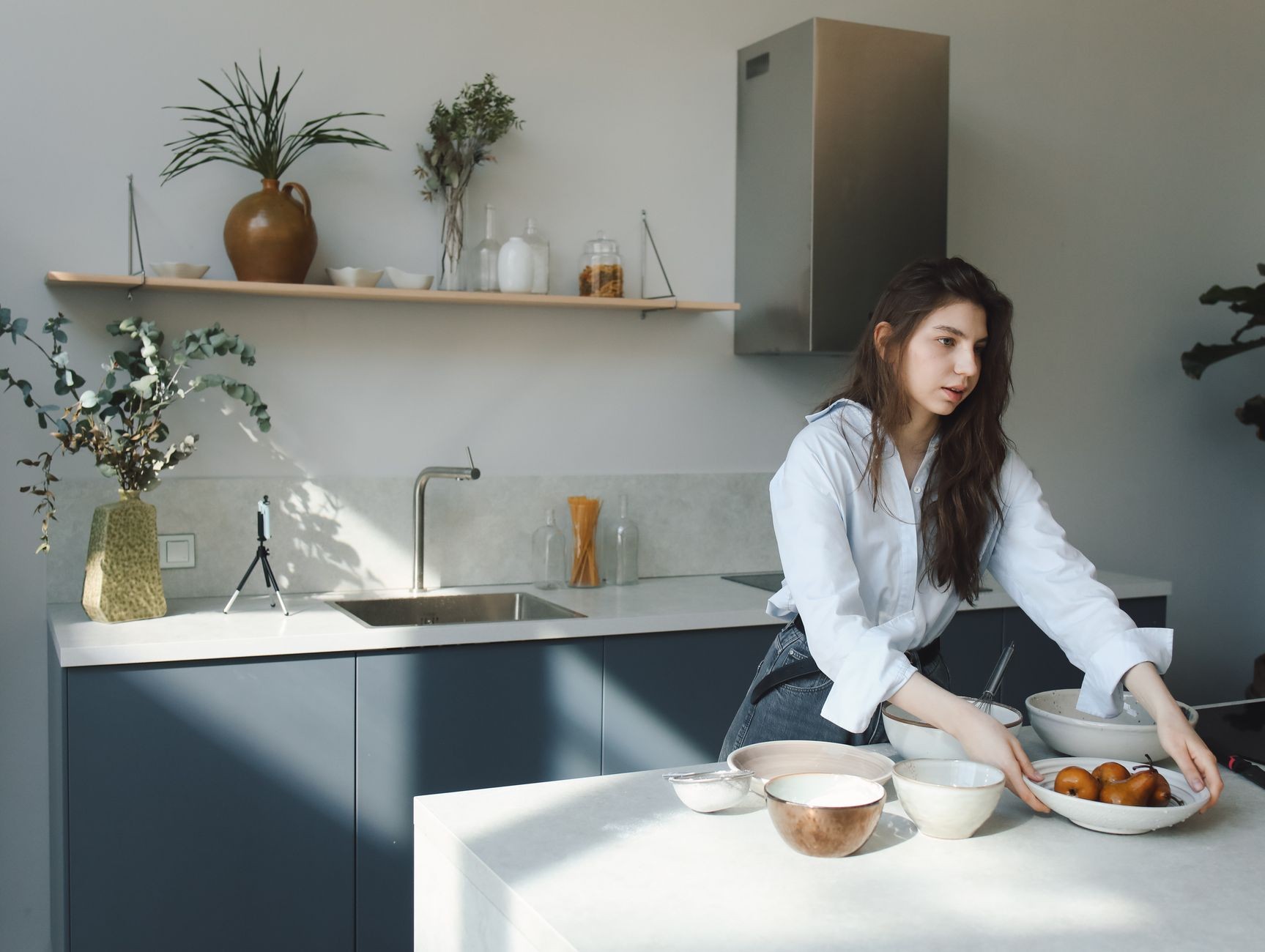 مساحة معيشة جميلة ومنظمة